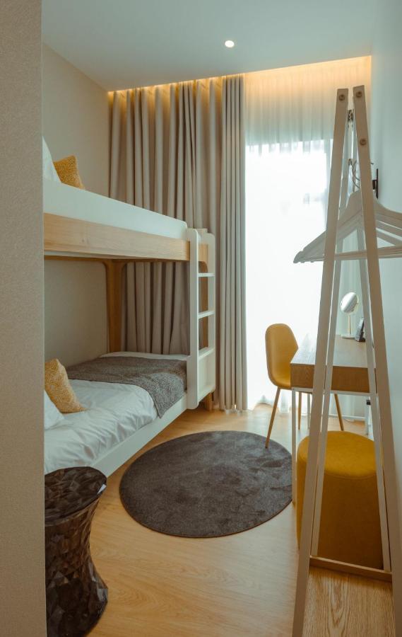 Pedra De Sal - Hostel & Suites Rio Maior Extérieur photo