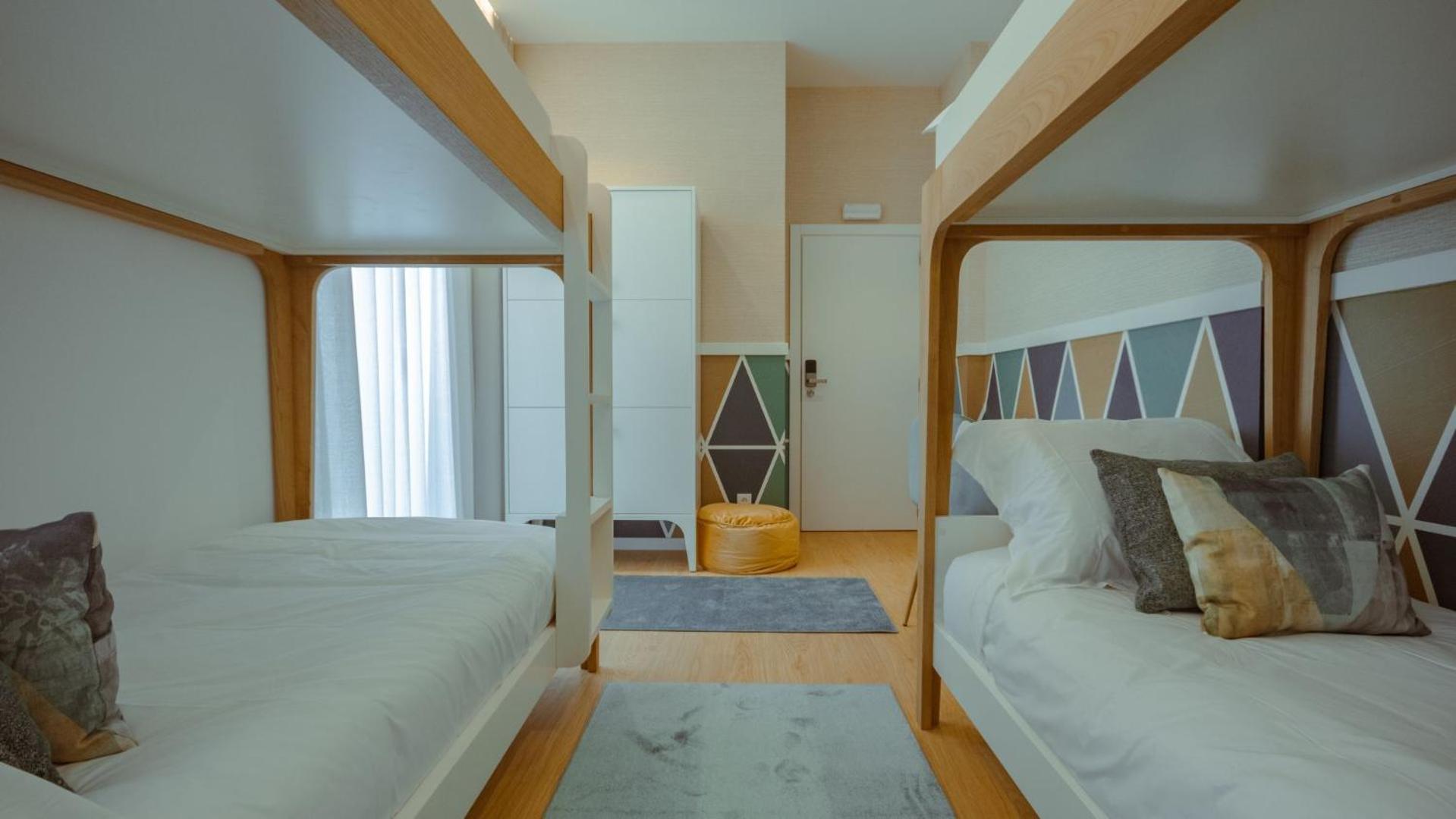 Pedra De Sal - Hostel & Suites Rio Maior Extérieur photo
